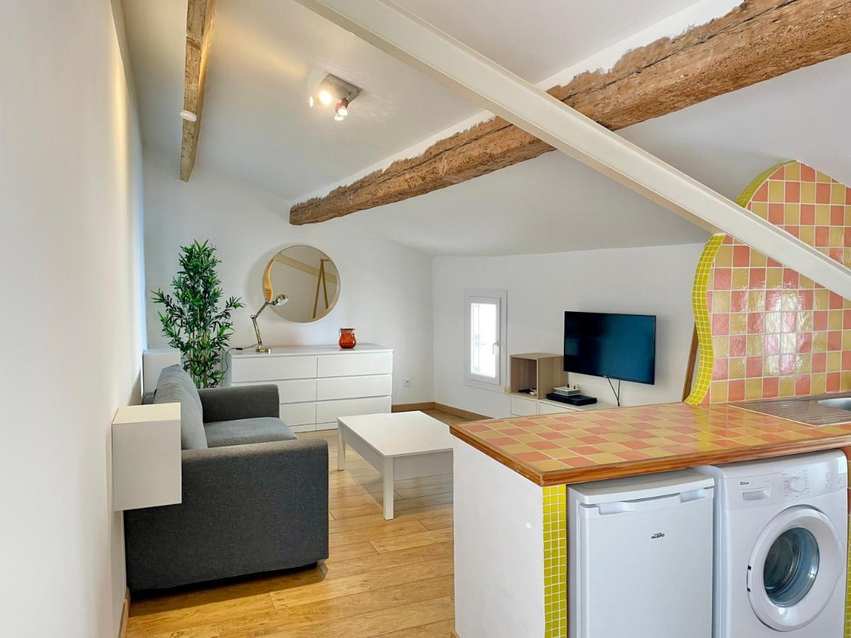 Grand Studio Sur La Marine Sete Exterior photo