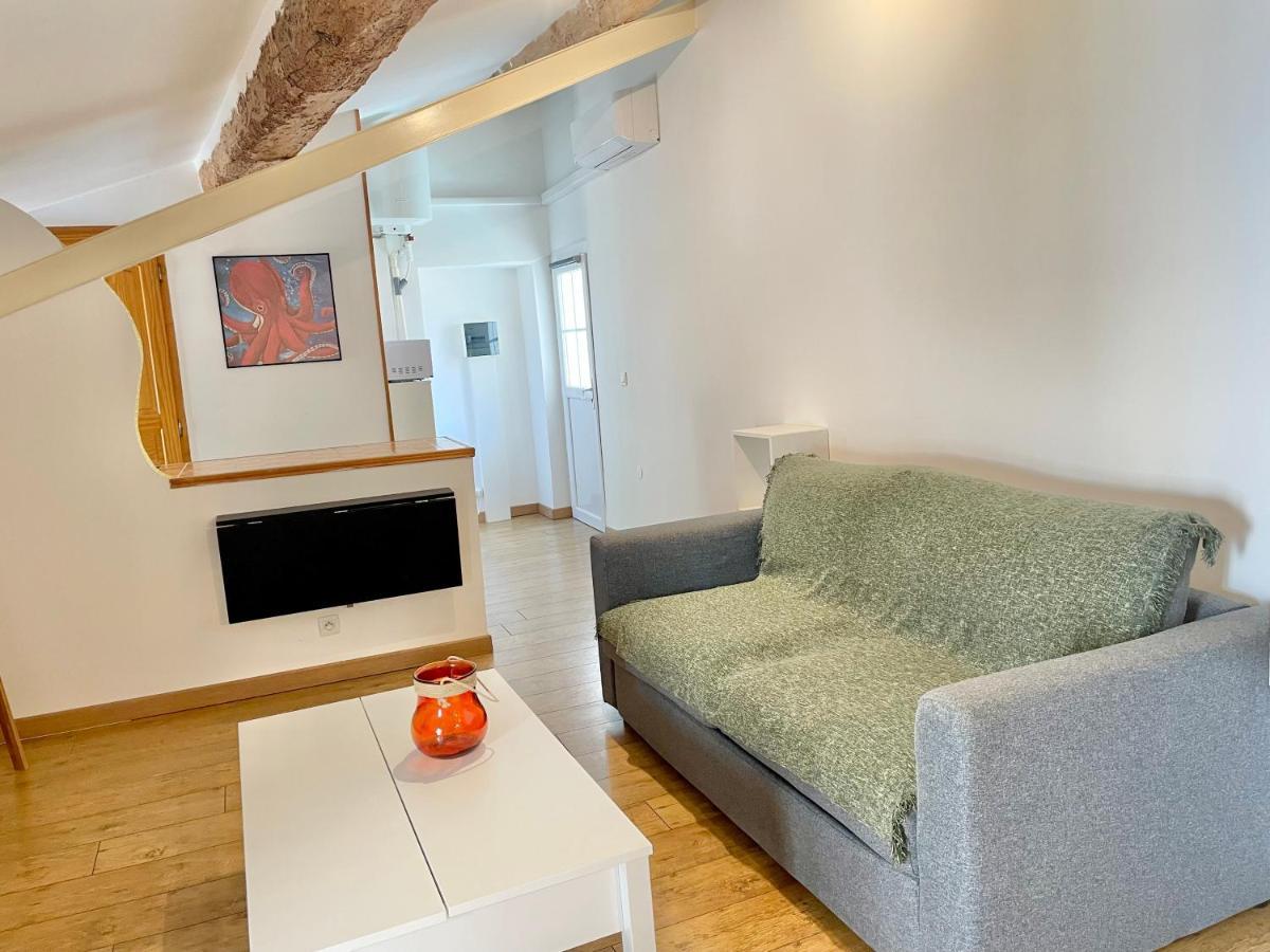 Grand Studio Sur La Marine Sete Exterior photo
