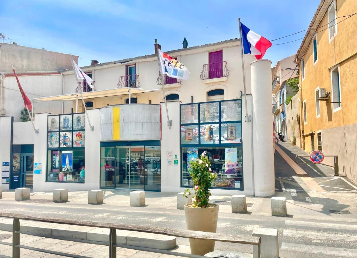 Grand Studio Sur La Marine Sete Exterior photo